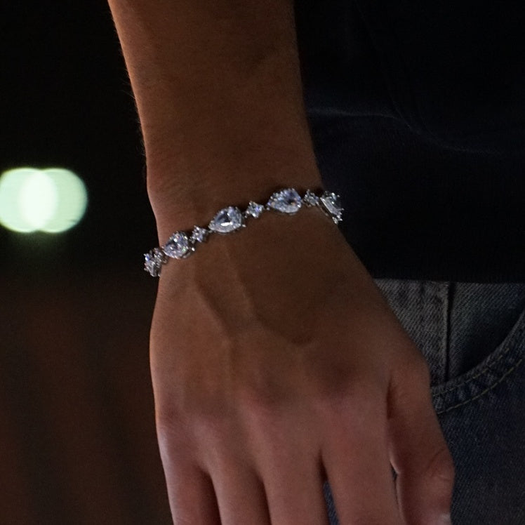 Tear Drop Bracelet